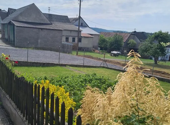 בית הארחה Larifari *