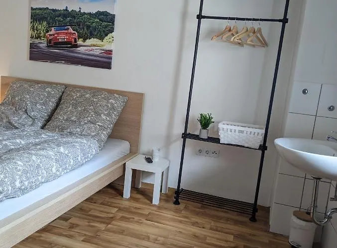 Larifari בית הארחה Drees