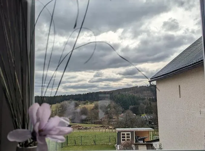 בית הארחה Larifari